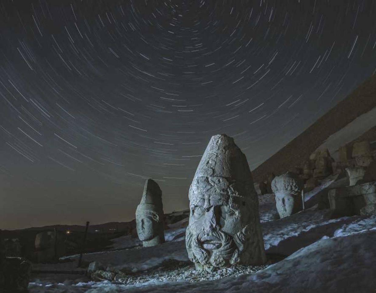 Nemrut Dağı, 6 Şubat'taki depremlerde hasar almadı. 