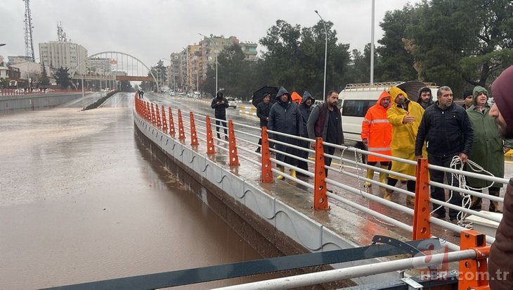 Şanlıurfa’da sel felaketi! Balıklıgöl taştı sokaklar sular altında kaldı! Kayıp ihbarları var...