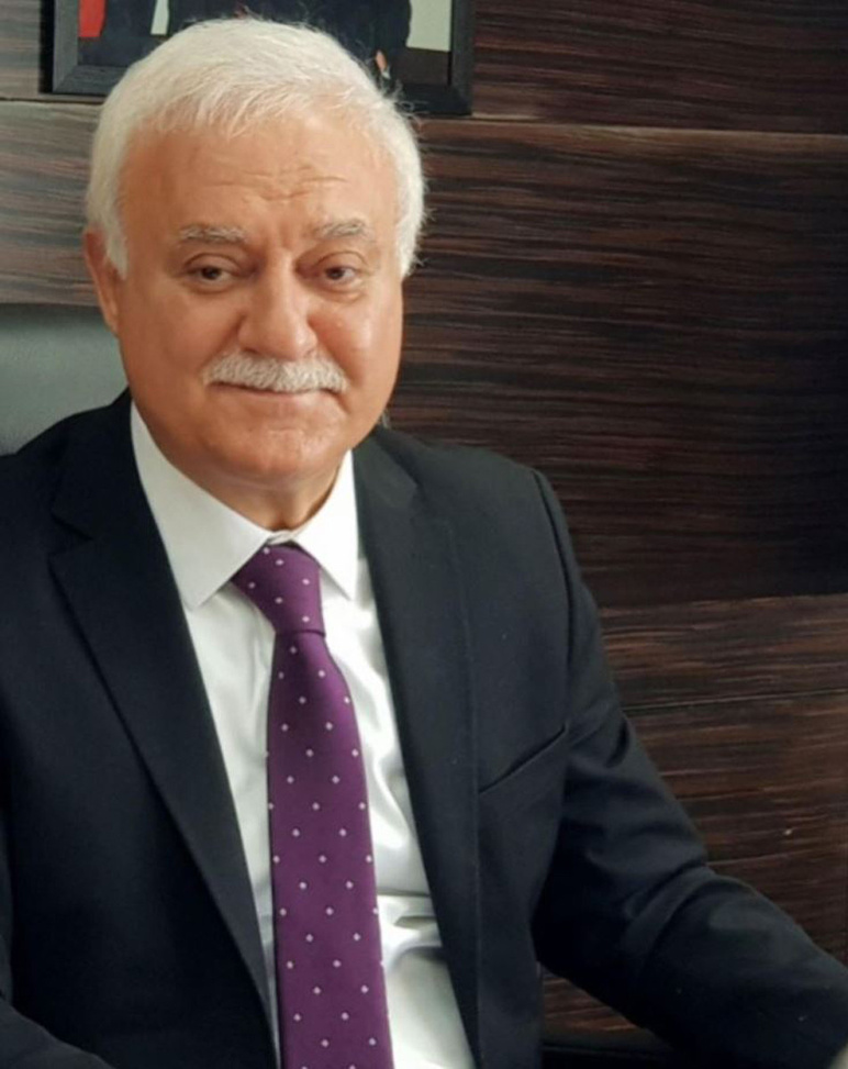 Nihat Hatipoğlu veda etti! 