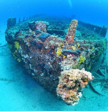 Kültür ve Turizm Bakanlığı Çanakkale Savaşları ve Gelibolu Tarihi Alan Başkanlığınca dalış turizmine açılan 108 yıl önceki muharebelerden kalma batık gemiler görüntülendi