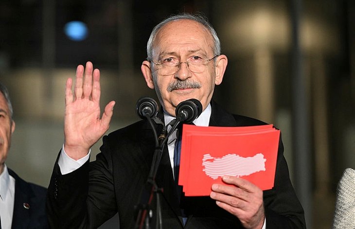 Küresel çete Kılıçdaroğlu’nun adaylığını meydan okuma olarak gördü! İşte Batı medyasında Kılıçdaroğlu manşetleri...